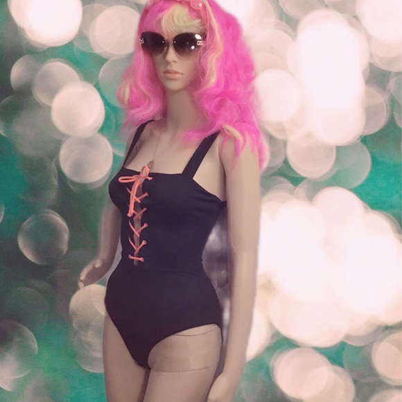 Women’s Onia Swimwear size Small Petite. Black.NWT - Picture 6 of 12